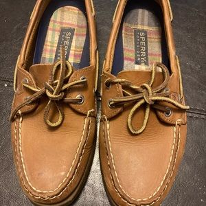 Women’s size 8 Sperry’s